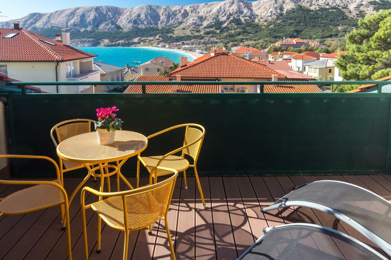 Apartments Ddd Baška Esterno foto
