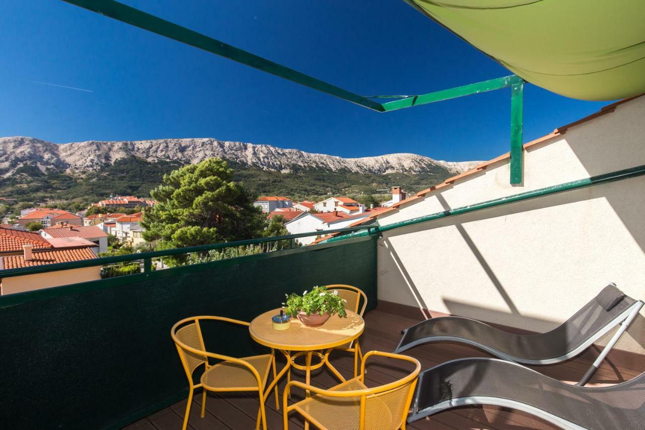 Apartments Ddd Baška Esterno foto
